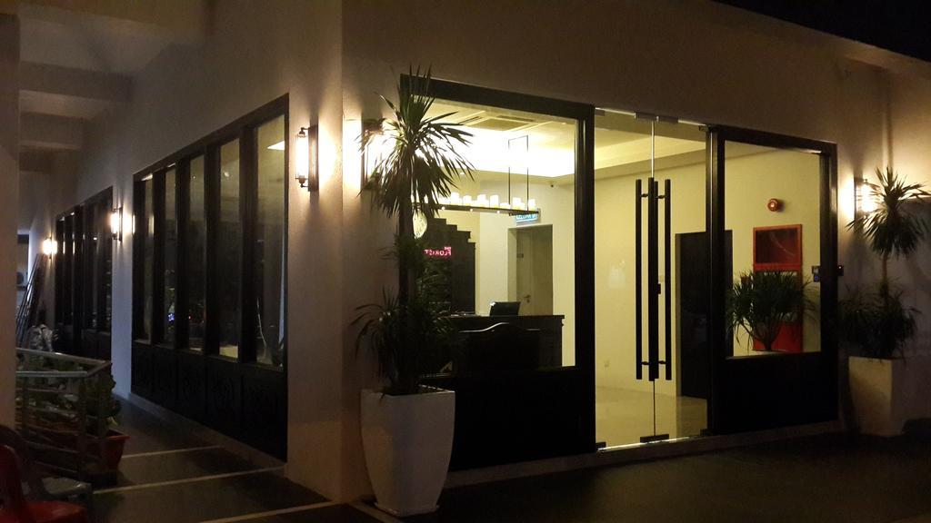 Manhattan Business Hotel Damansara Perdana Petaling Jaya Eksteriør bilde